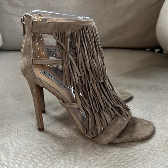 Steve Madden fringes suede heels Fringly 7.5 - Picture 2 of 9